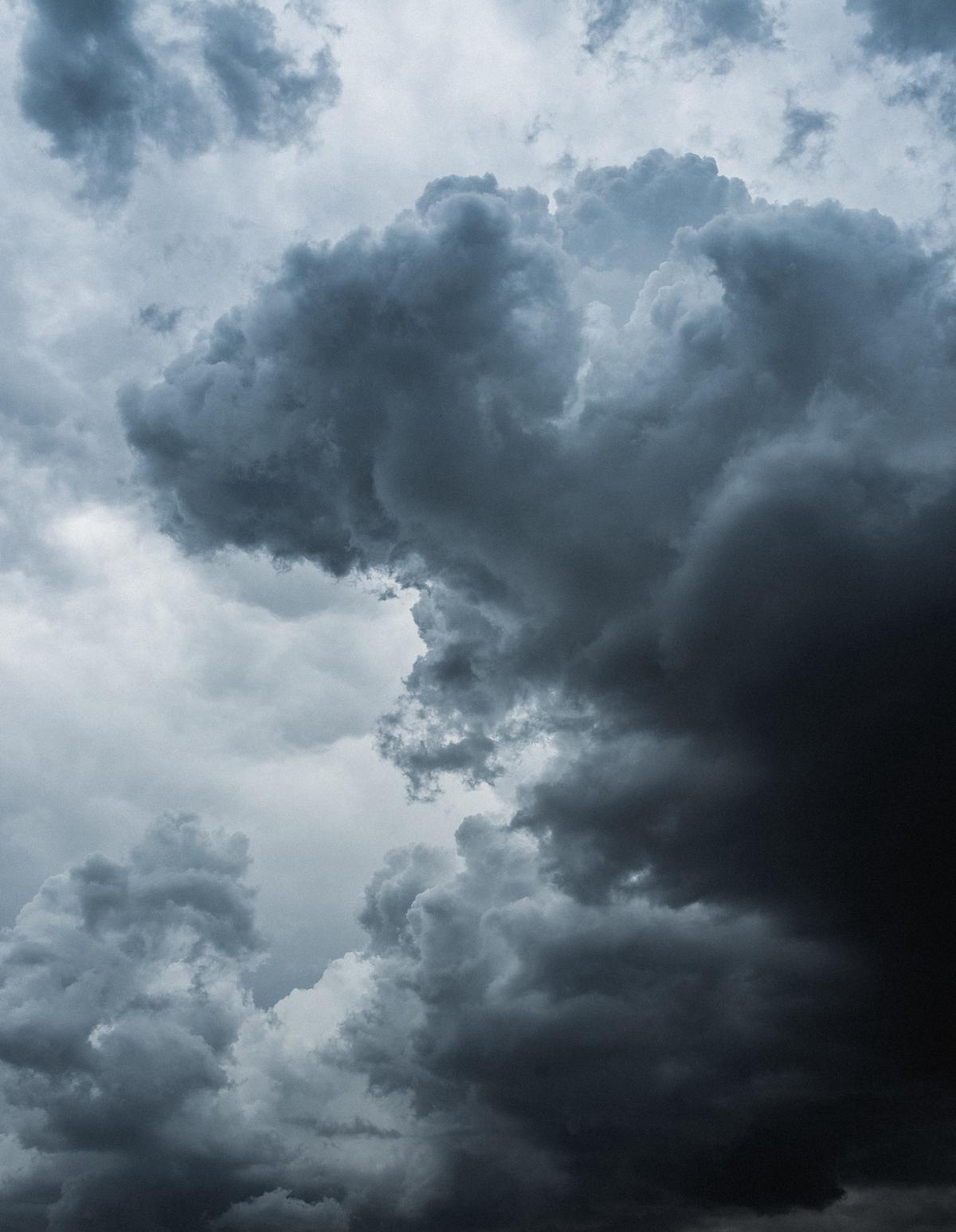Illustration of a cloud representing cloud computing risks